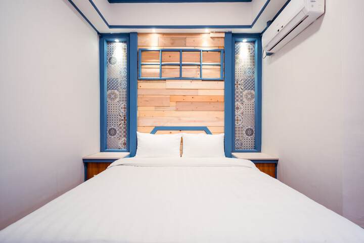 Room 42 of 232