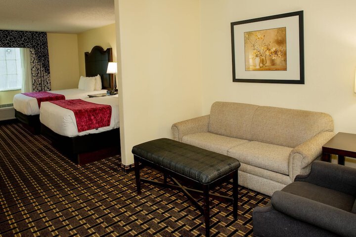 Room 38 of 59