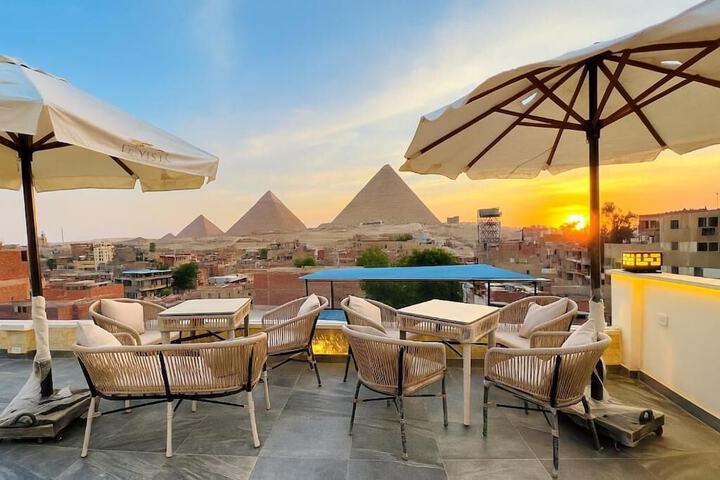 Lavista Pyramid View