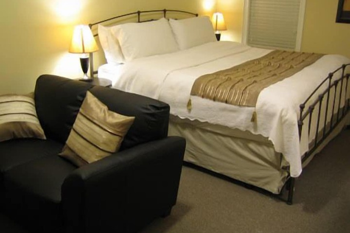 Room 2 of 22