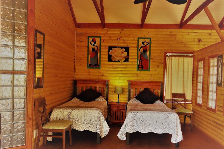 Room 6 of 21