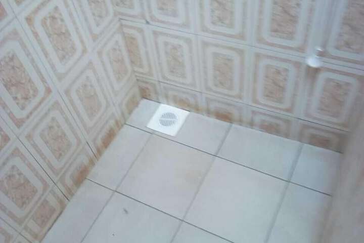 Room 27 of 53