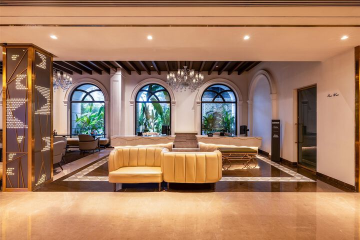 Lobby Entry