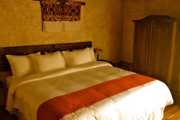 Room 6 of 110