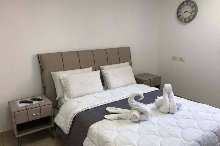 Room 70 of 140