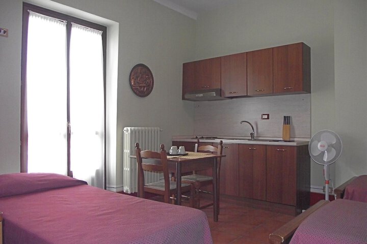 Room 34 of 114