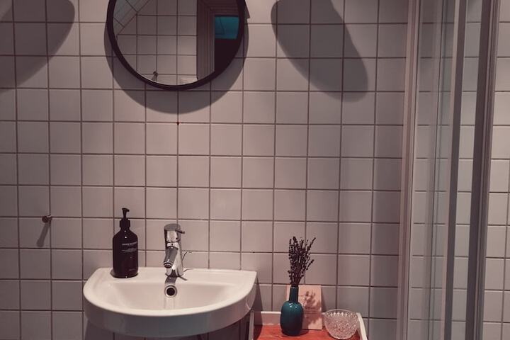 Room 8 of 58