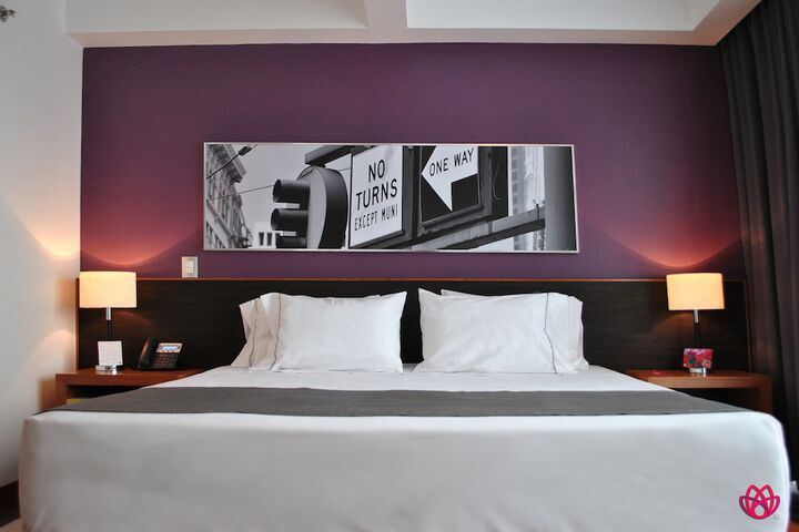 Room 18 of 44
