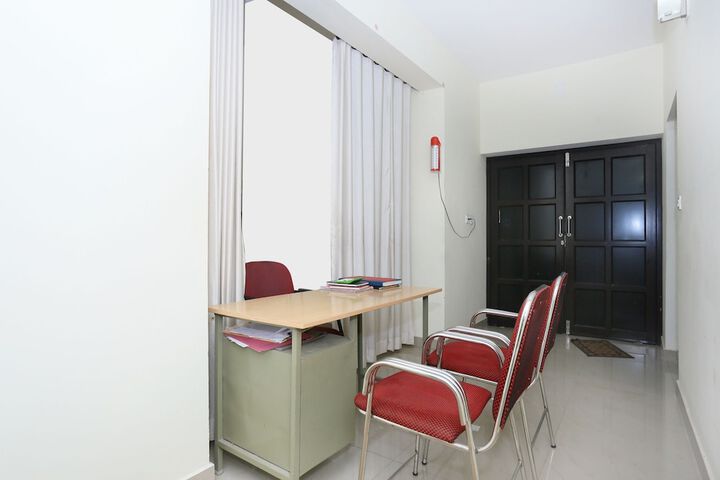 OYO 24129 Panackal Inn