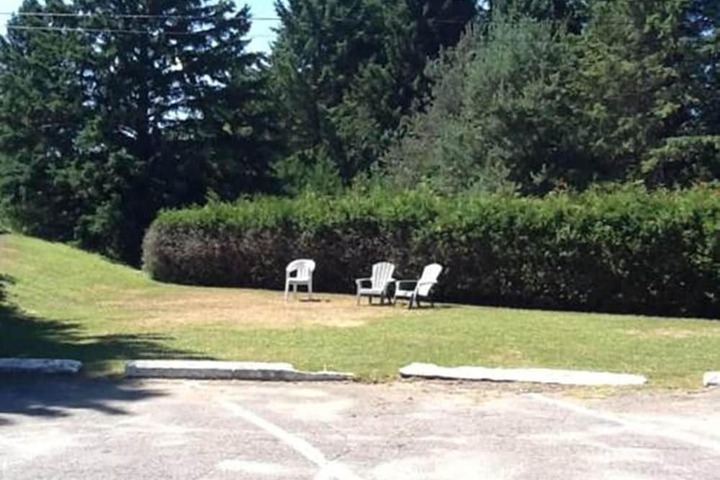 Property Grounds 37 of 45