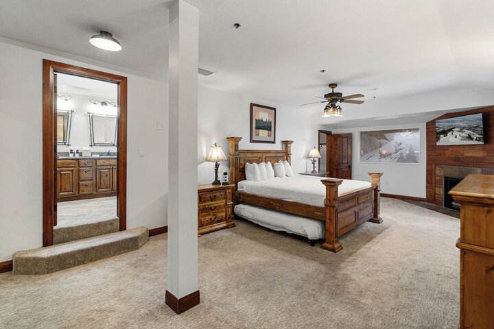 Room 91 of 355