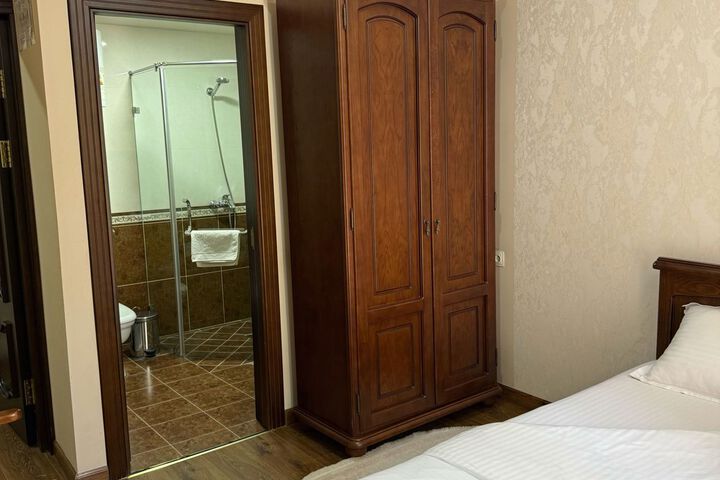 Room 22 of 23