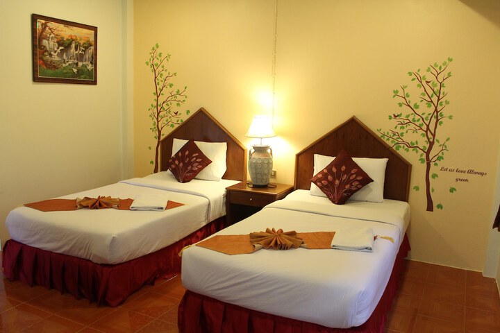 Room 30 of 71