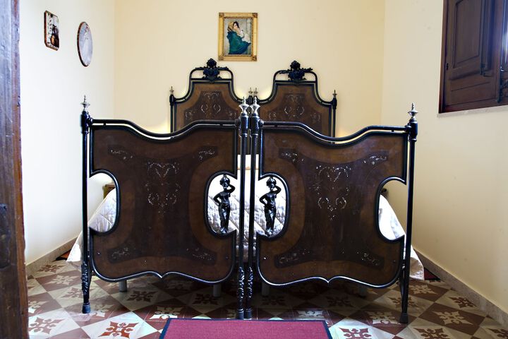 Room 7 of 70