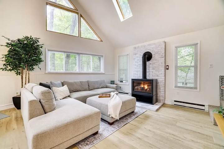 Photo of Lake Access Fire Pit & Game Room: Poconos Gem