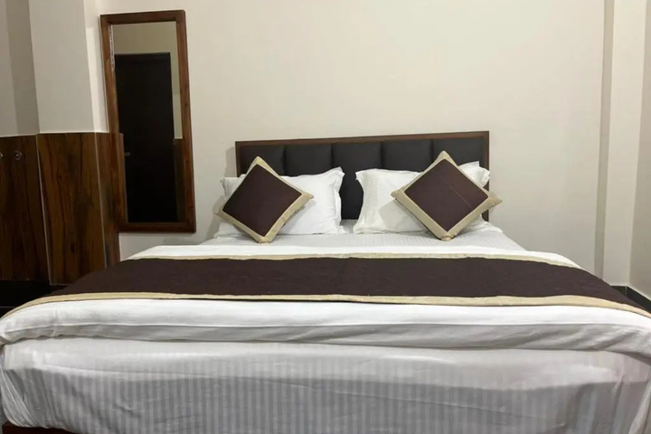 Room 7 of 7