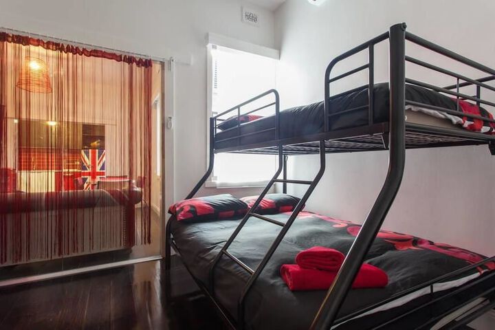 Room 3 of 18