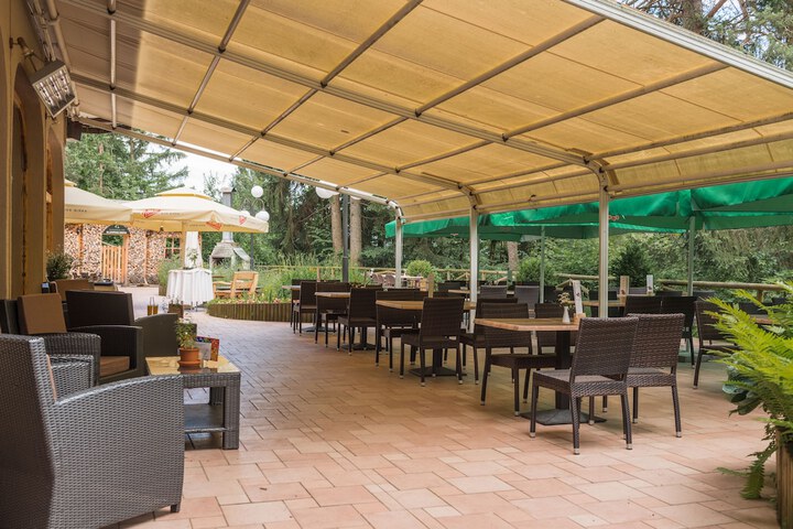 Terrace/Patio 57 of 64