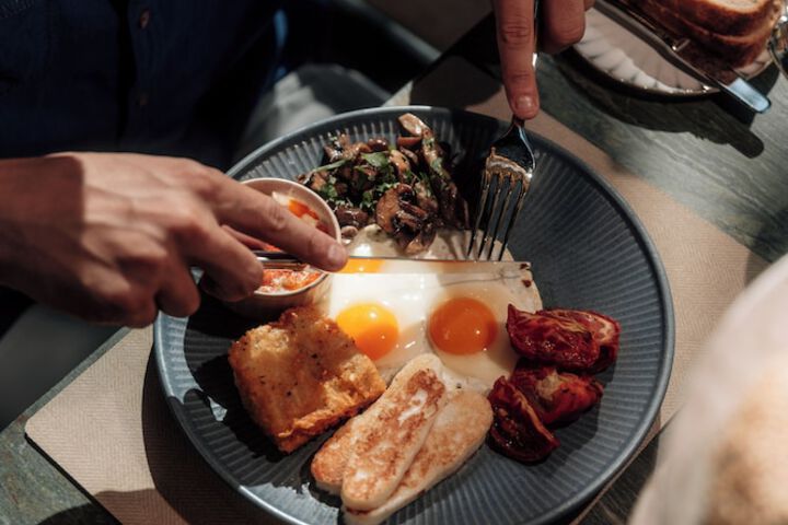 Breakfast/Coffee Service 121 of 144