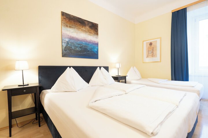 Room 40 of 125