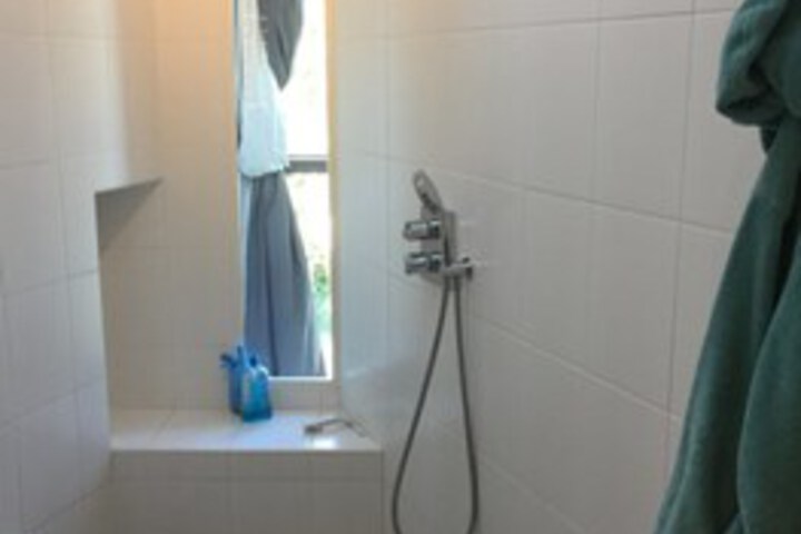 Room 3 of 20