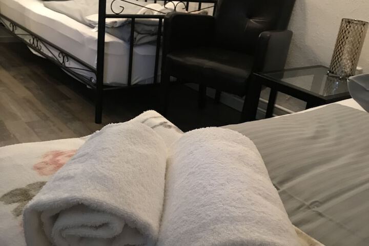 Room 4 of 54