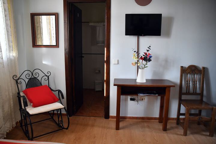 Room 14 of 52