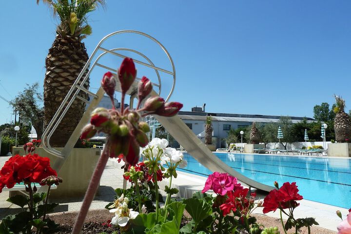 Hotel 59 of 66