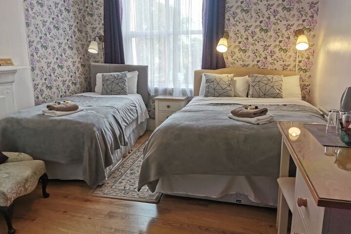 Room 10 of 44