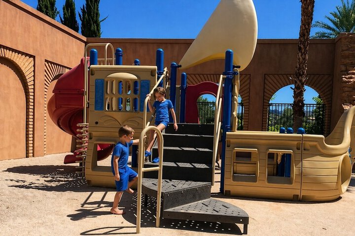 Children's play area - outdoor
