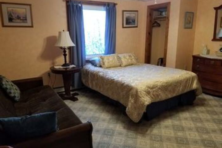 Room 30 of 66