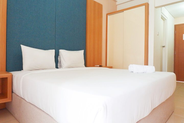 Room 2 of 14