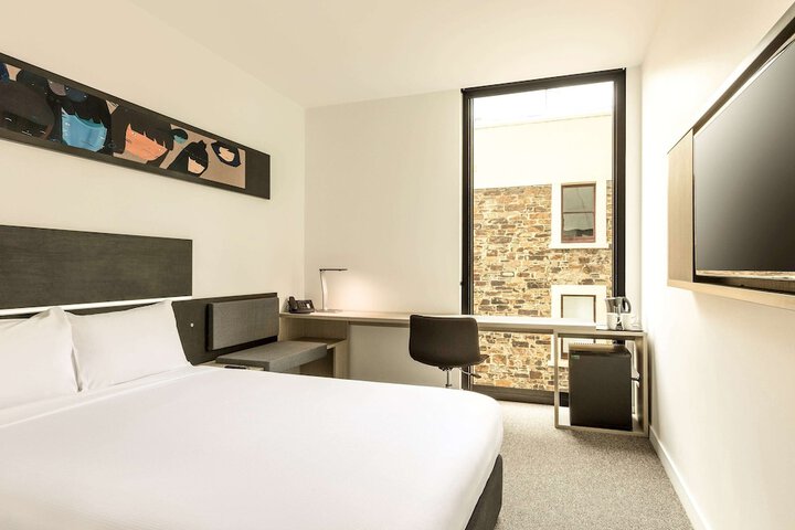 Room 13 of 45