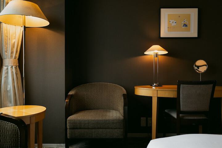 Room 7 of 30