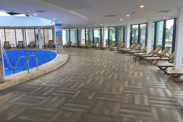 Pool 9 of 20