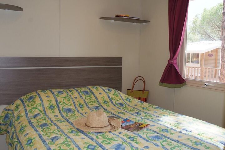 Room 15 of 182