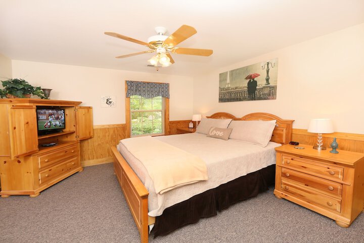 Room 4 of 50