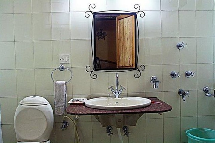 Vanity Photo
