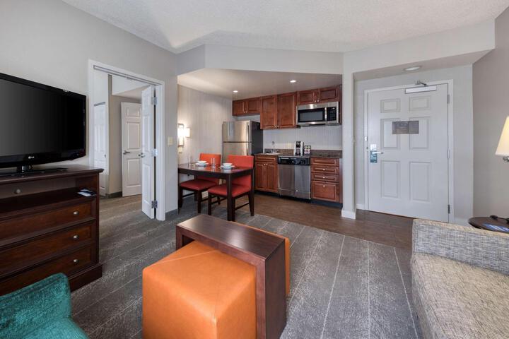 2 Queen Beds 1 Bedroom Suite (7 of 52)