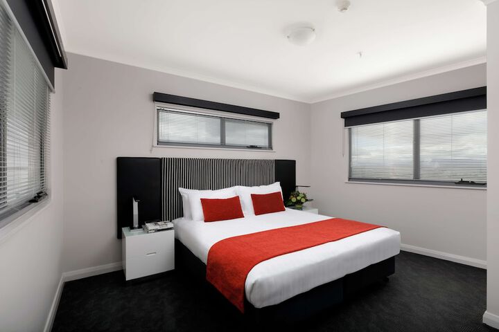 Room 9 of 62