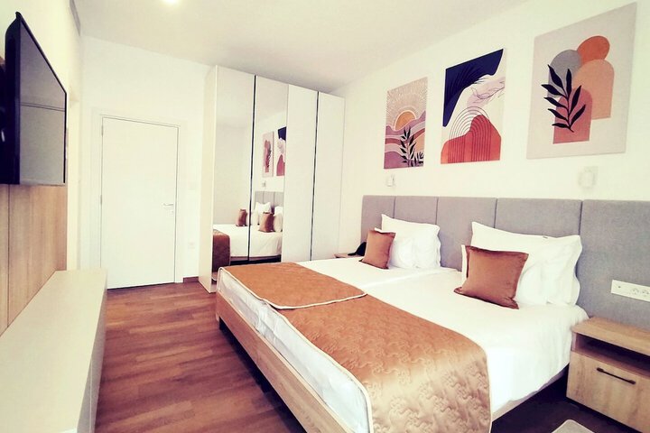 Room 19 of 71