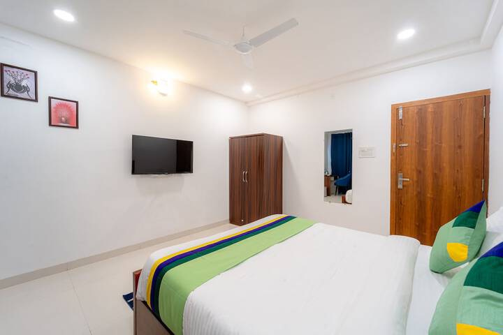 Room 26 of 47