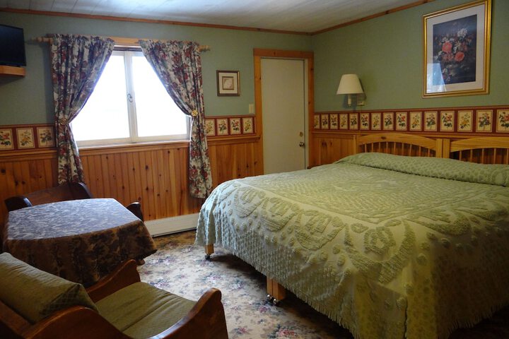 Room 10 of 46