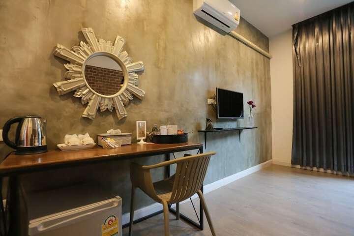 Room 36 of 105