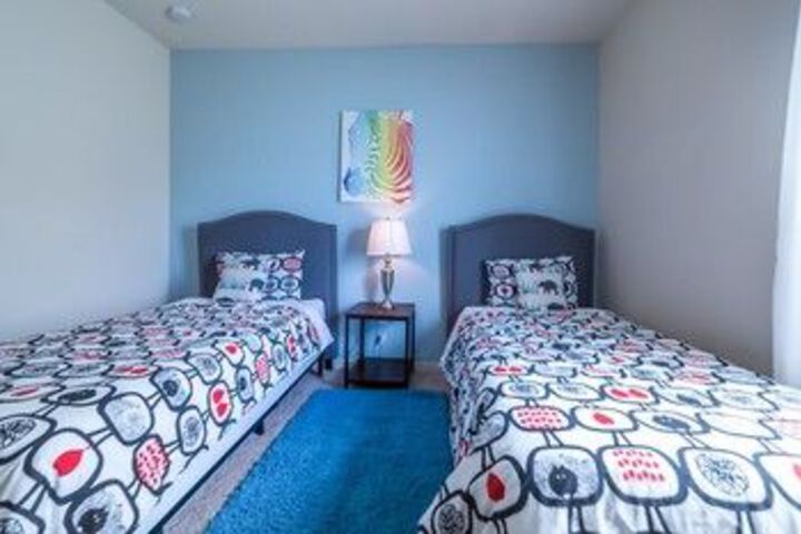 Room 9 of 19