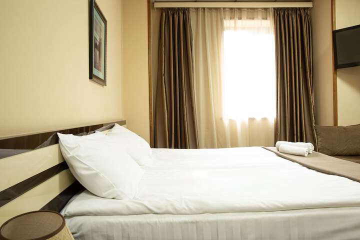 Room 36 of 54