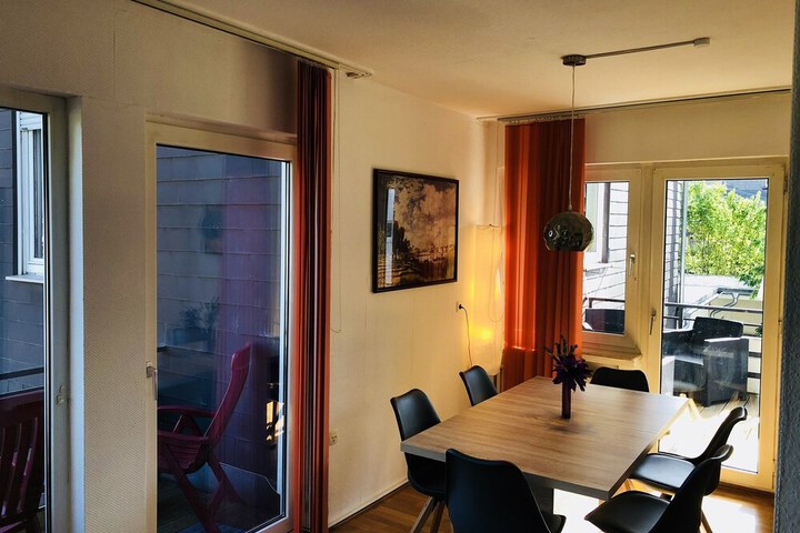 Room 8 of 22