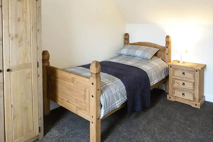 Room 3 of 12
