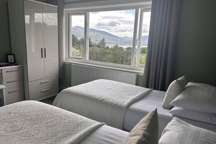 Room 3 of 36