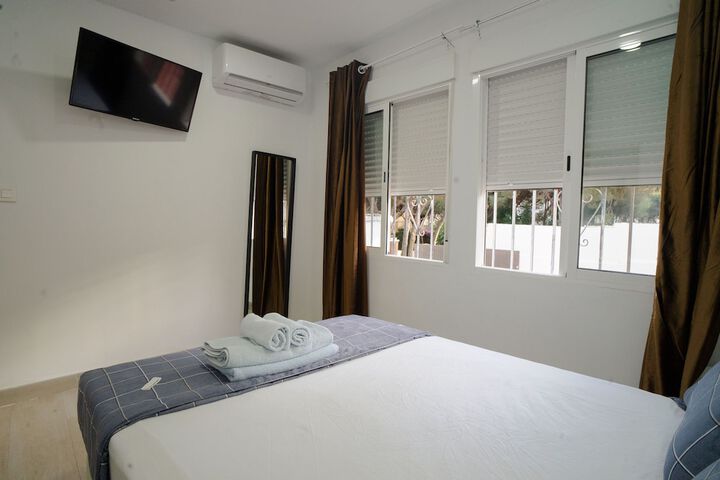 Room 7 of 85